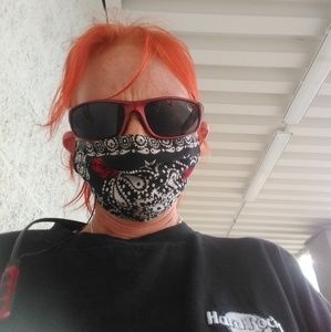 Meet your Posher, Beverly